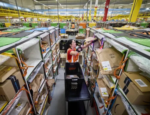 Llega a Valencia Crazy Day Factory, el ‘outlet’ donde puedes comprar por un euro productos de Amazon